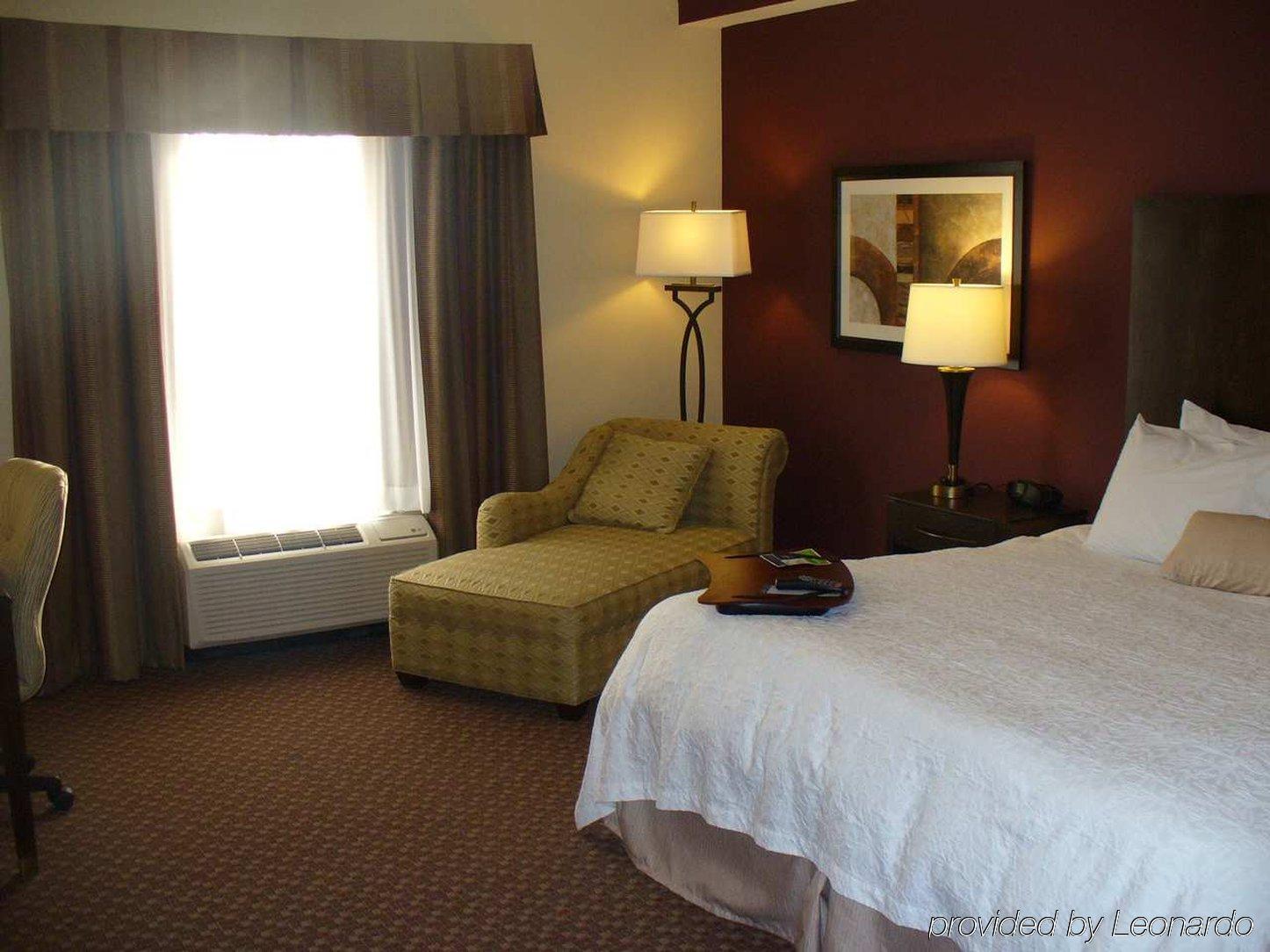 Hampton Inn & Suites Enid Pokoj fotografie